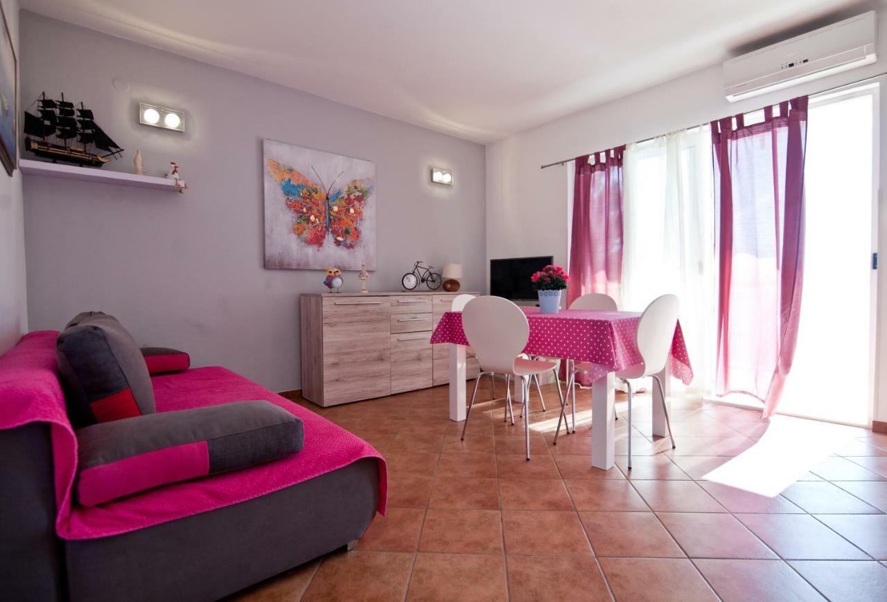 The Big Calm Apartamento Stanici Exterior foto